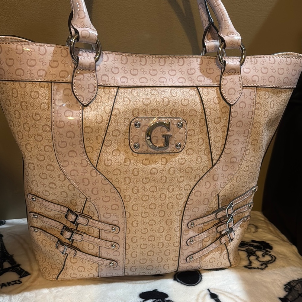 NWT Guess Elegant Pink Stone Handbag With Plastic Still Over Silver Hardware